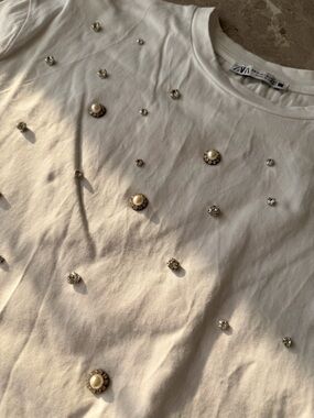 Zara White Crew Neck Tee with Branded Neck Label